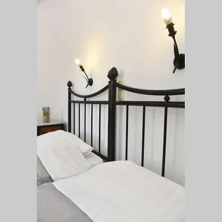 Hébergement de vacances Atropos Varvara Posidhonía