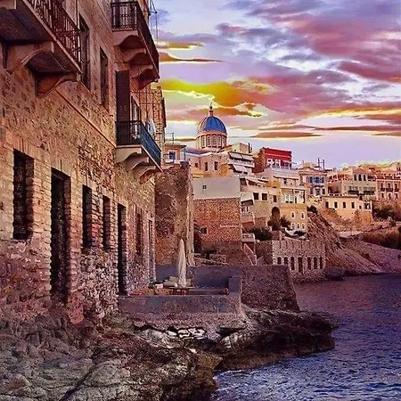 Atropos Varvara Hébergement de vacances *